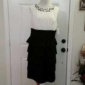 Luxe By Carmen Marc Valvo